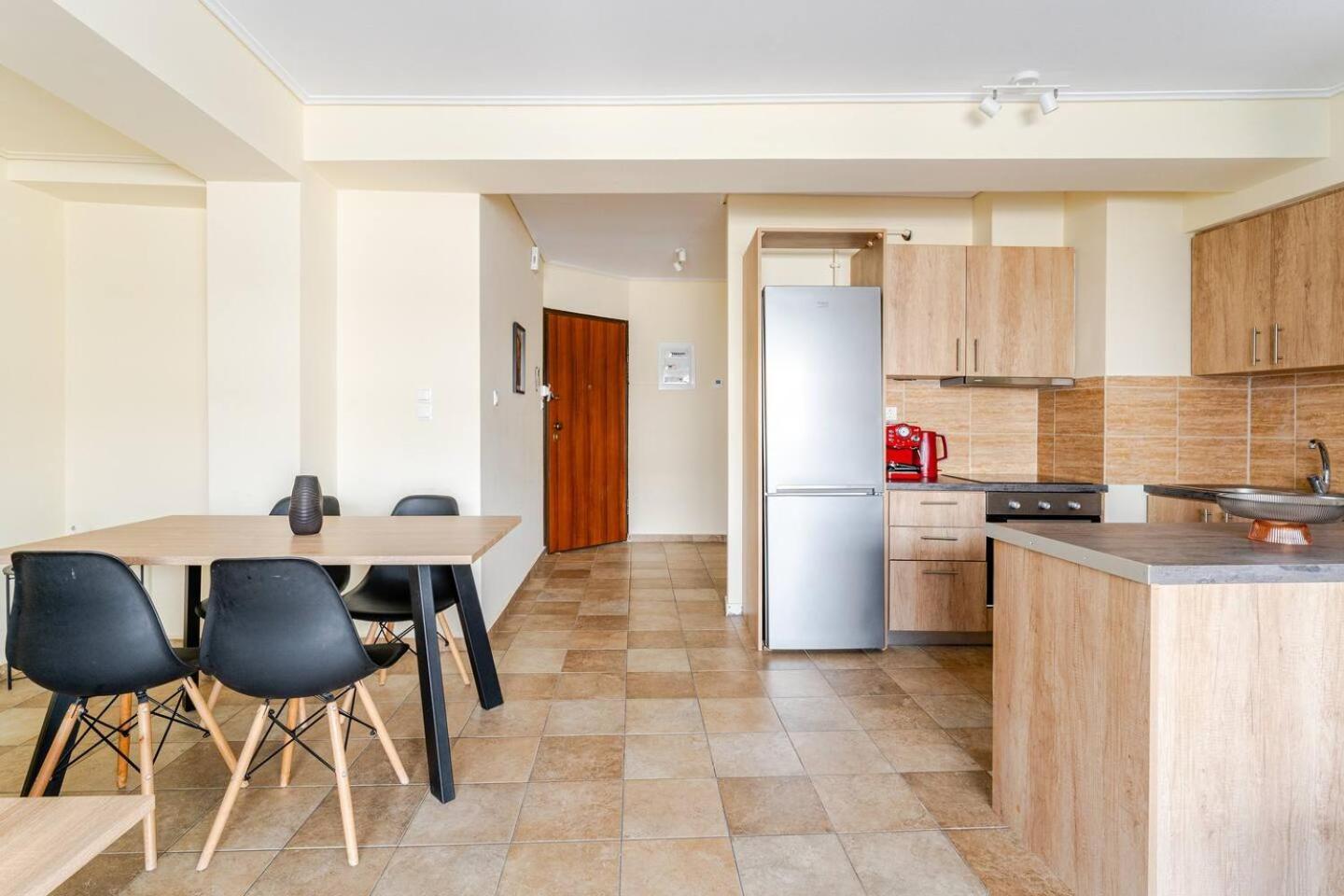 Lux & Style 75Sqm With Private Parking In Athens Apartment Exterior photo
