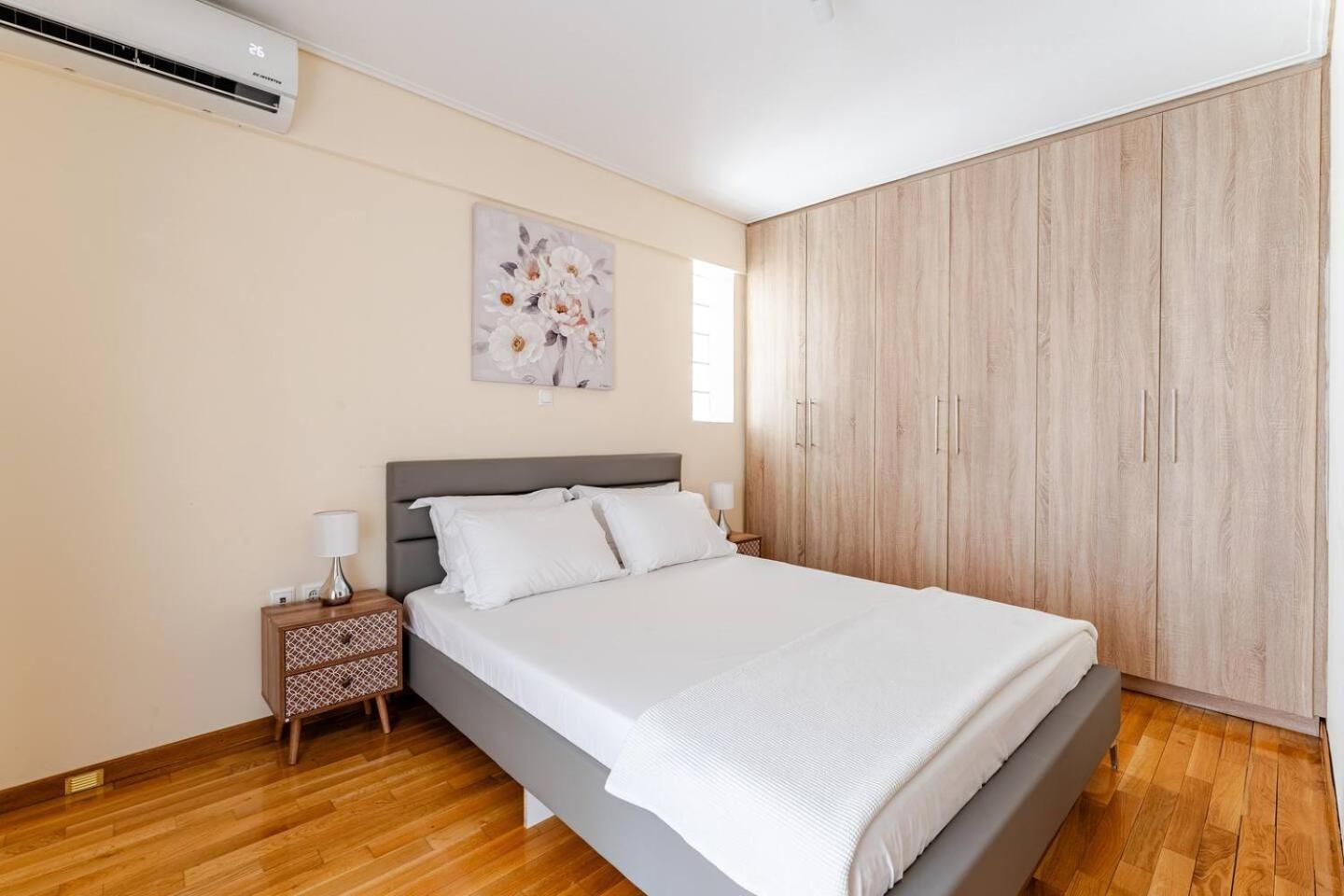 Lux & Style 75Sqm With Private Parking In Athens Apartment Exterior photo